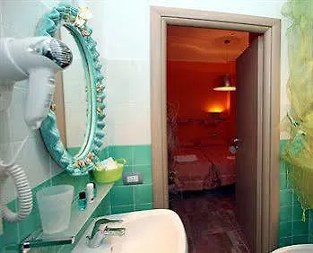 Roma Gianicolense Bed & Breakfast Italy