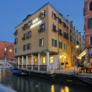 Hotel Arlecchino Venise