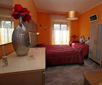 Bed and Breakfast Roma Gianicolense 2*,  Italia